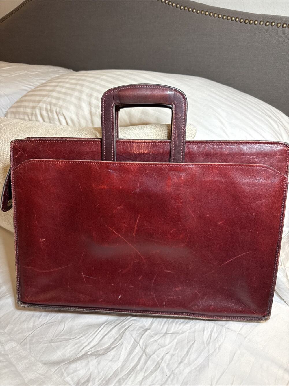 Vintage Schlesinger Brothers Burgundy Leather Expandable Briefcase
